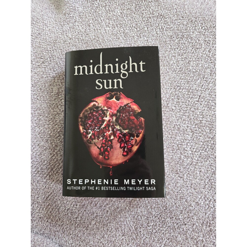 Midnight Sun by Stephenie Meyer Hardback
